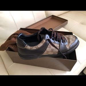 Men’s Gucci shoes